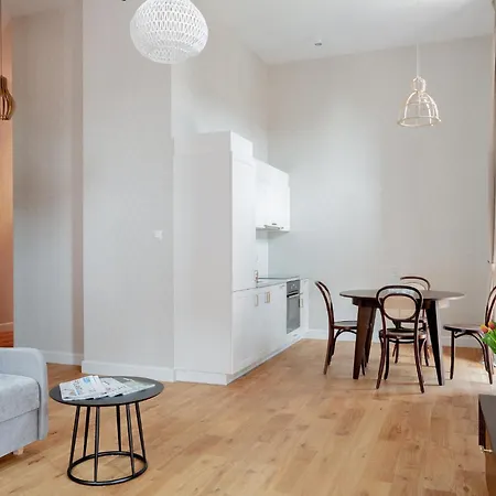 Browar Hevelius Elegant And Charming By Dom & House